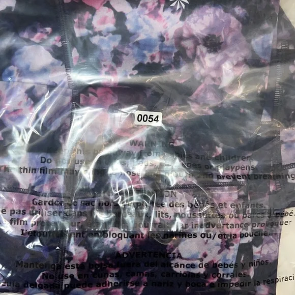 Athleta Salutation Stash Pocket II Printed Tight Size 2X - Picture 16 of 16